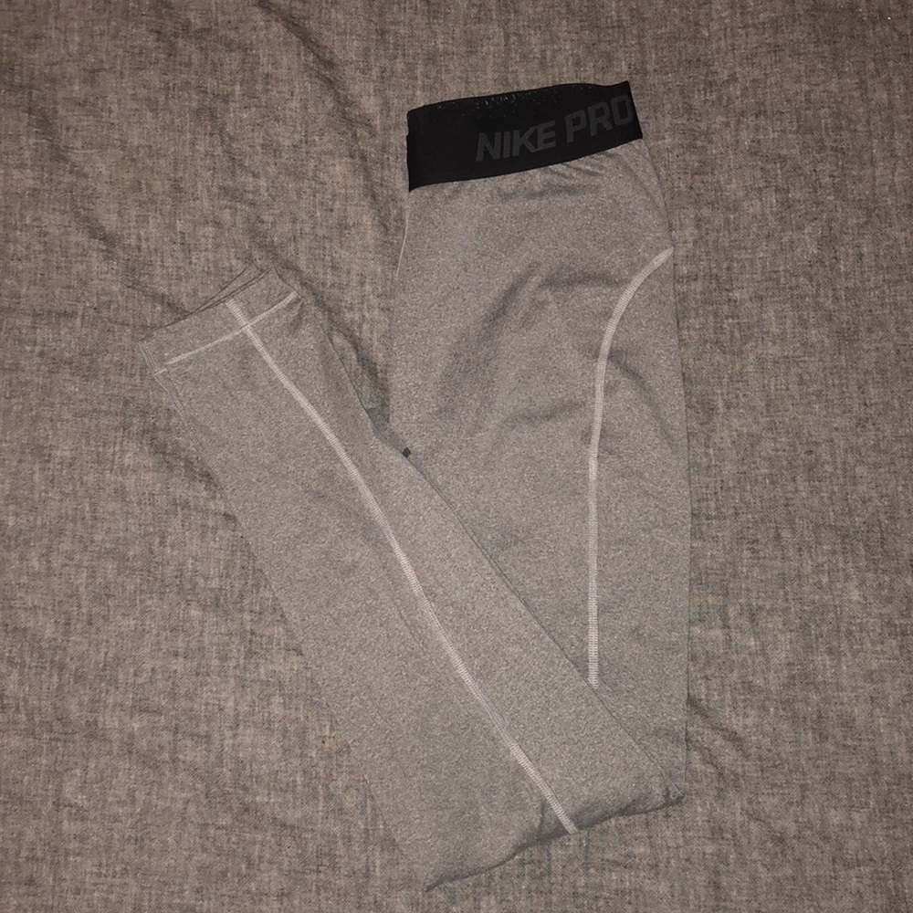 Nike Pro, Fleece lined leggings